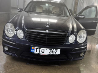 Mercedes E-Class