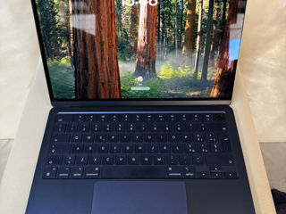 MacBook Air M2 Midnight Black foto 2