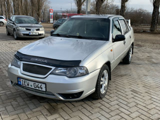 Daewoo Nexia foto 3