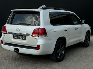 Toyota Land Cruiser foto 3