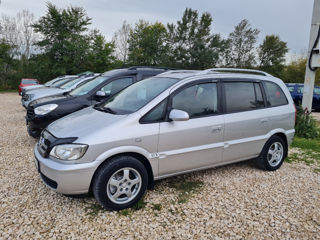 Opel Zafira foto 9