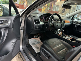 Volkswagen Touareg foto 11