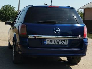 Opel Astra foto 4