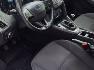 Ford Focus foto 4