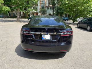 Tesla Model S foto 5