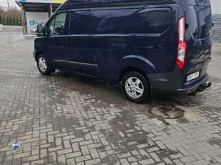 Ford Transit custom foto 4