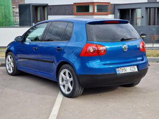 Volkswagen Golf foto 5