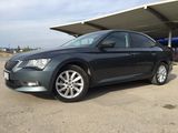 Skoda Superb foto 2