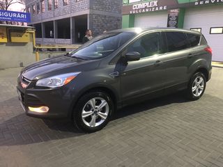 Ford Escape foto 3