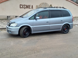 Opel Zafira foto 4