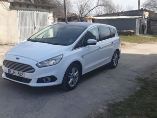 Ford S-Max фото 2