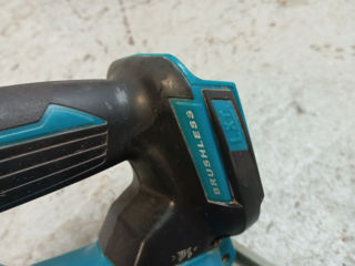 Makita DHS 680 foto 5