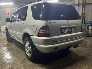 Mercedes M-Class foto 4