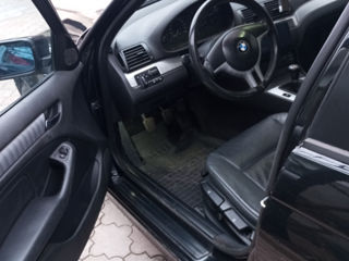 BMW 3 Series foto 6