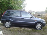 Ford Fusion foto 5