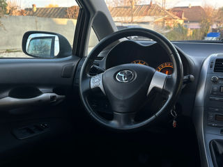 Toyota Auris foto 15