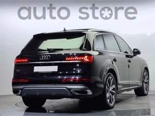 Audi Q7 foto 2