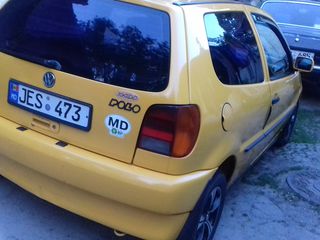 Volkswagen Polo foto 4