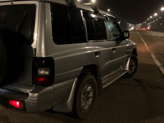 Mitsubishi Pajero foto 4