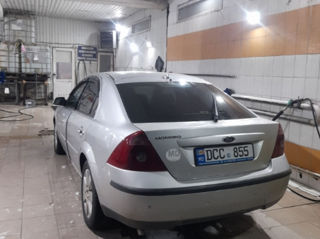 Ford Mondeo foto 6