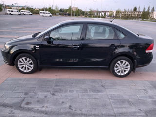 Volkswagen Polo foto 1