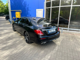 Mercedes E-Class foto 4