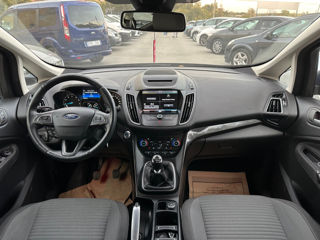 Ford C-Max foto 9