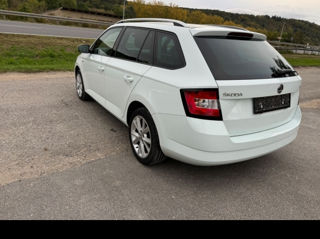 Skoda Fabia foto 4