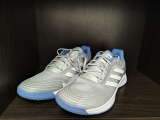 Adidas Novaflight 44 foto 4