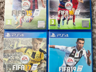 Play Station 4 FIFA 2015, FIFA 2016, FIFA 2017, FIFA 2019