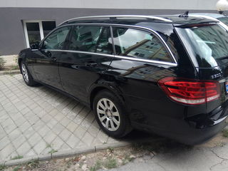 Mercedes E-Class foto 2