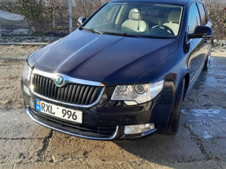 Skoda Superb foto 4