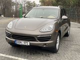 Porsche Cayenne foto 2