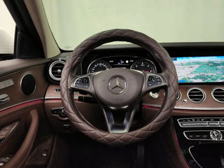 Mercedes E-Class foto 13