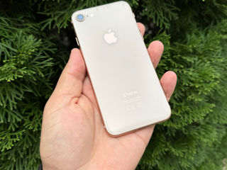 Vînd iPhone 8  265GB foto 2