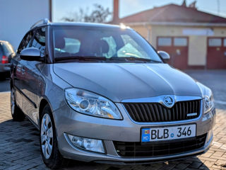 Skoda Fabia foto 2