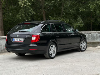 Skoda Superb foto 6