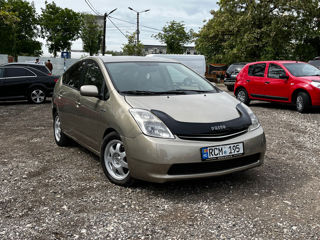 Toyota Prius foto 1