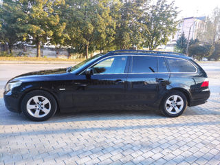 BMW 5 Series foto 4