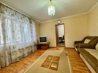 Apartament cu 1 cameră, 35 m², Botanica, Chișinău foto 2