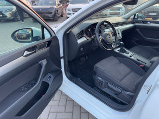 Volkswagen Passat foto 7