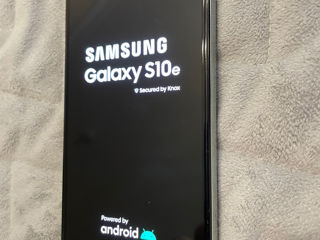 Samsung Galaxy S10e foto 5