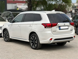 Mitsubishi Outlander foto 7