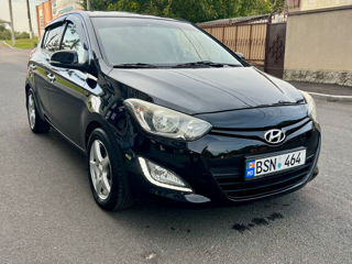 Hyundai i20 foto 4