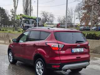 Ford Kuga foto 5