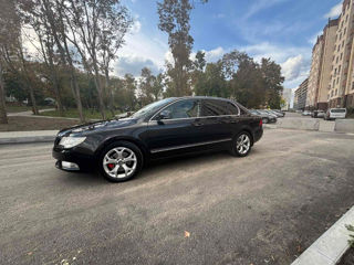 Skoda Superb foto 3