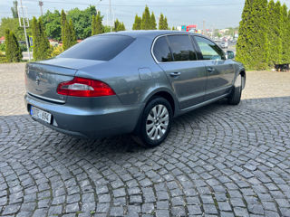 Skoda Superb фото 9