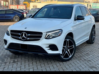 Mercedes GLC foto 1