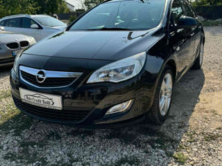 Opel Astra foto 2