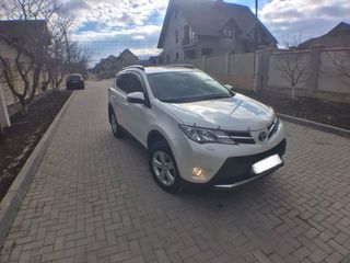 Toyota Rav 4 foto 4